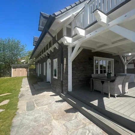 Semesterbostad Bay Wynajem Domkow