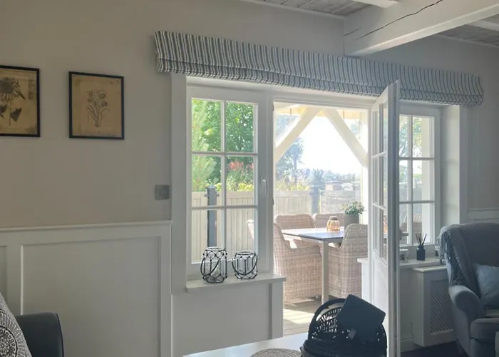 Bay Wynajem Domkow 斯瓦热沃