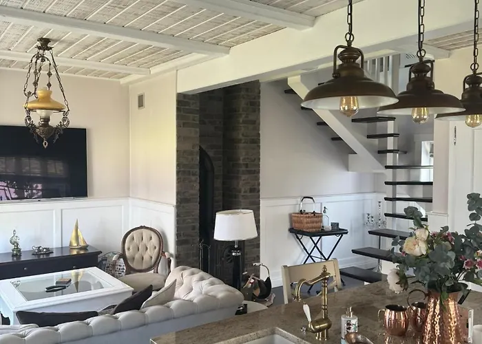 Bay Wynajem Domkow 度假居 斯瓦热沃