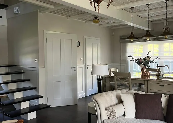 度假居 Bay Wynajem Domkow